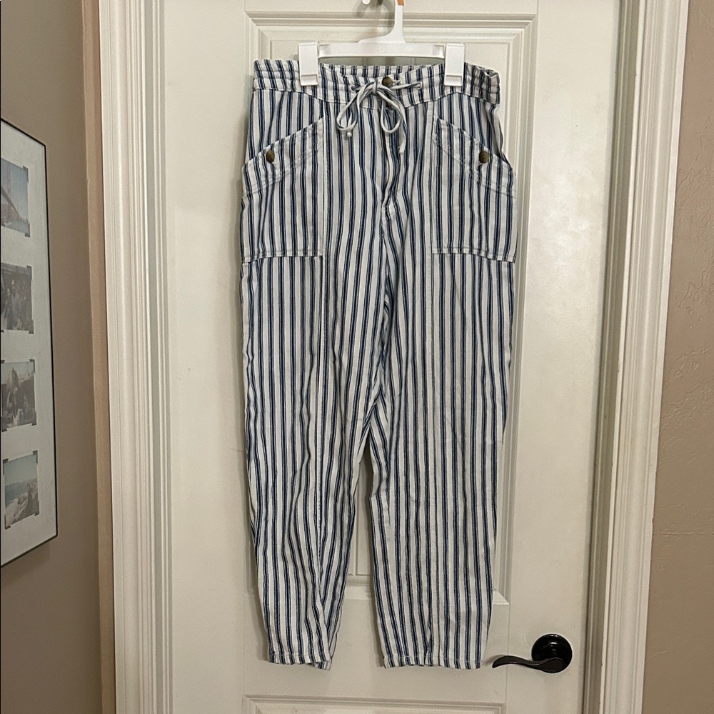 American Eagle 8 Striped Drawstring cotton Pants - Blue & White